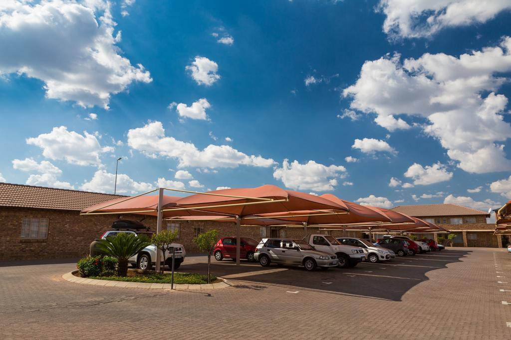 Rudman Townhouses - Family Apartment Boksburg Exterior foto